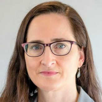 Linda Bushnell Headshot