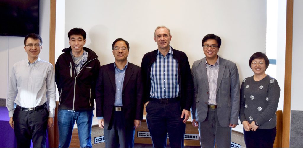 Photo of UW and Tsinghua faculty.