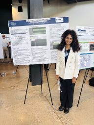 Ishika Kanakath Headshot