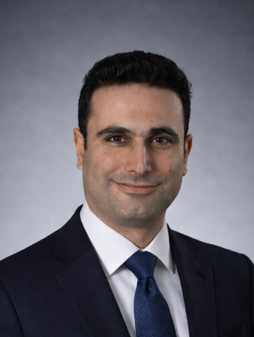 Amir Manbachi Headshot